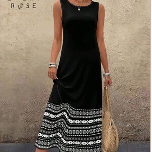 Chic Black and White Maxi Dress